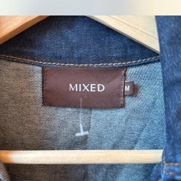 Women's Blue Denim Jacket - Picture 5 of 7